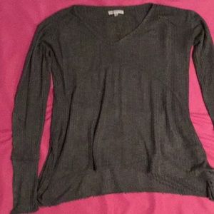 Women’s long sleeve top
